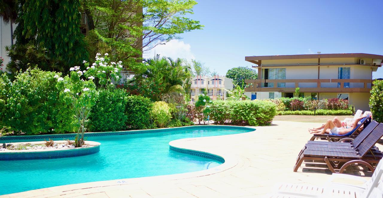 Tropikist Beach Hotel And Resort Crown Point Exterior foto