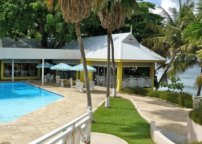 Tropikist Beach Hotel And Resort Crown Point Exterior foto